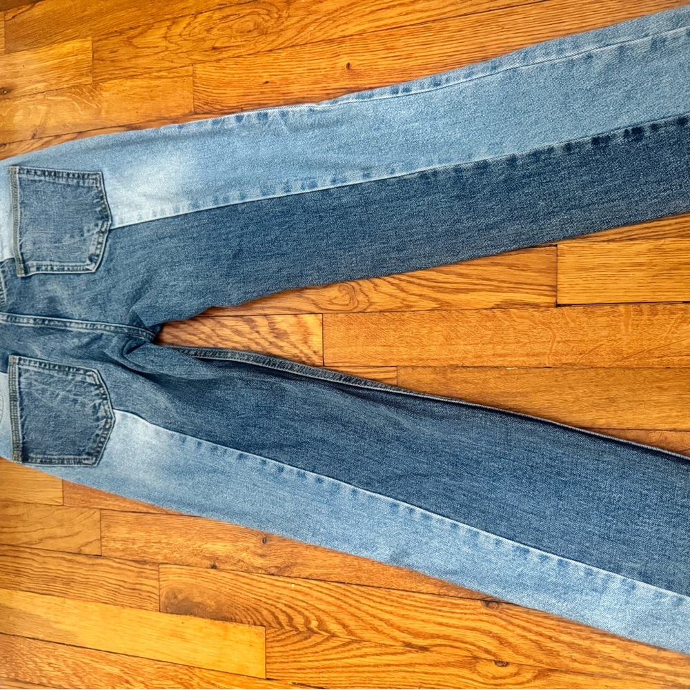 Women’s Blue Jeans - Picture 2 of 2